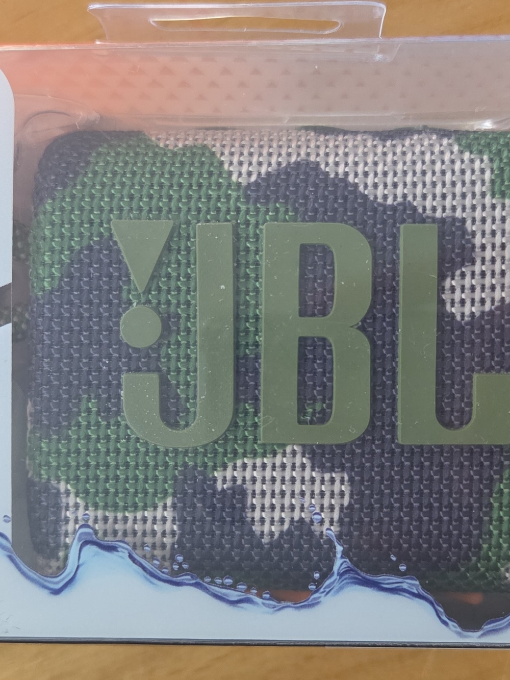 JBL Portable Speaker - Green Camouflage
